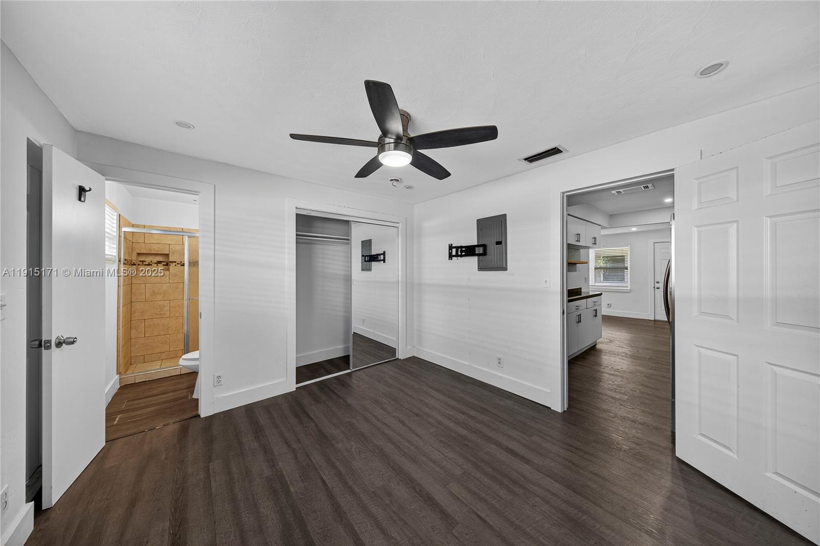 17TH TERRACE CONDOMINIUM - Residential Lease