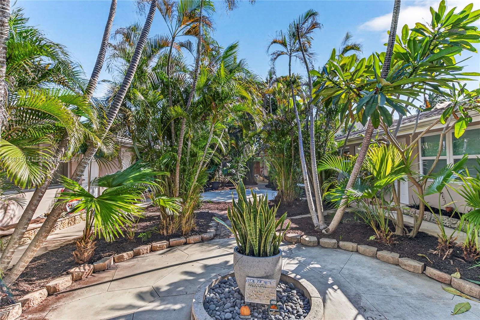 17TH TERRACE CONDOMINIUM - Residential Lease