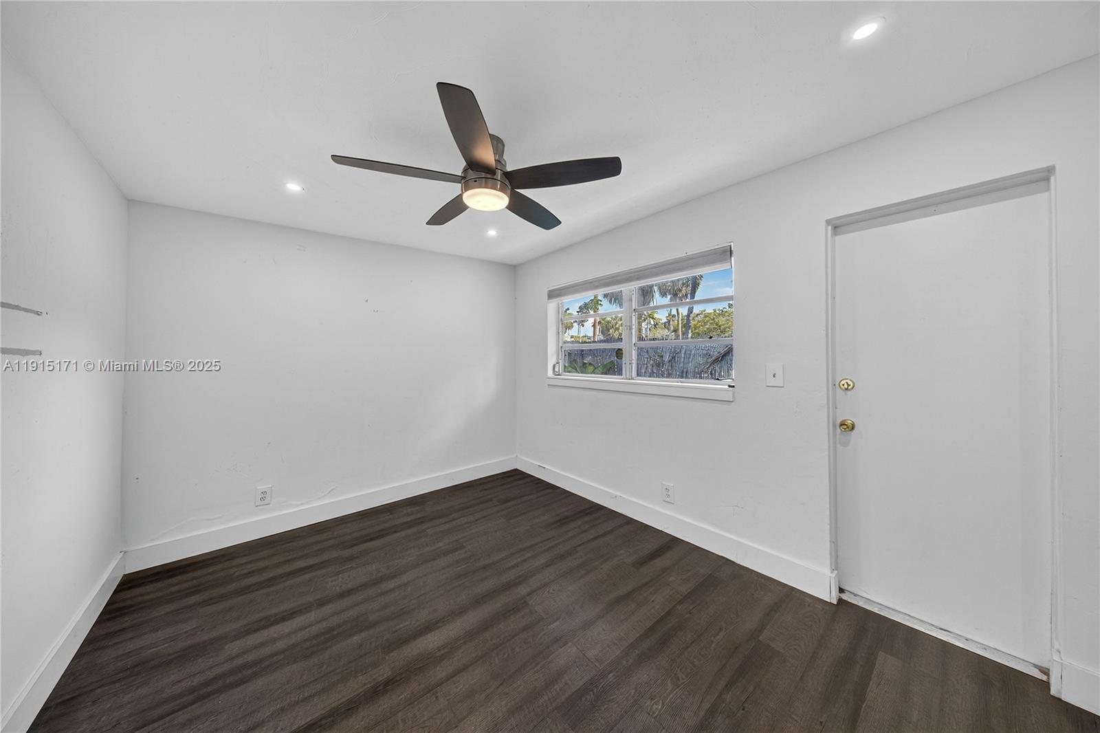 17TH TERRACE CONDOMINIUM - Residential Lease