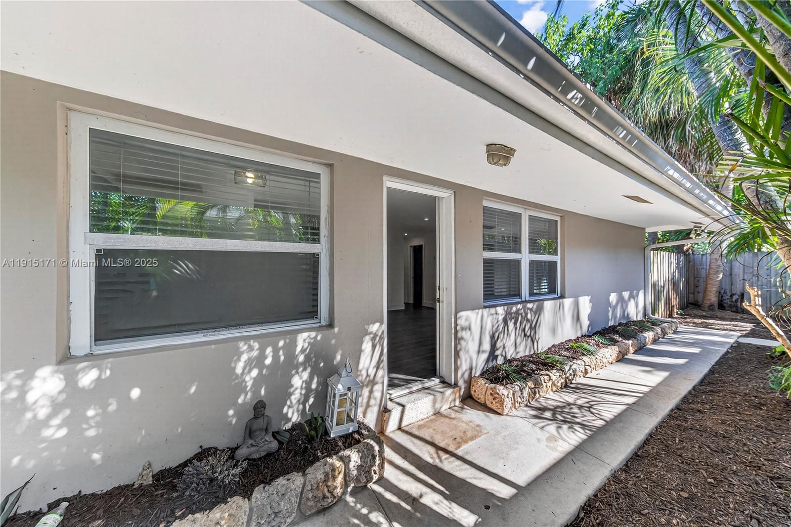 17TH TERRACE CONDOMINIUM - Residential Lease