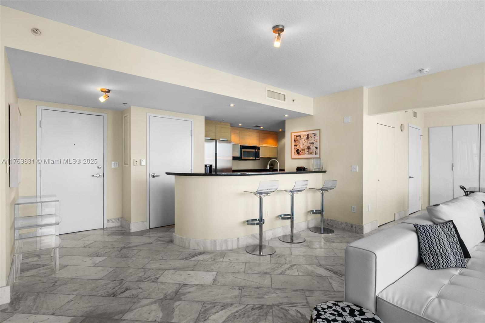 THE BRIDGEWATER CONDO - Residential