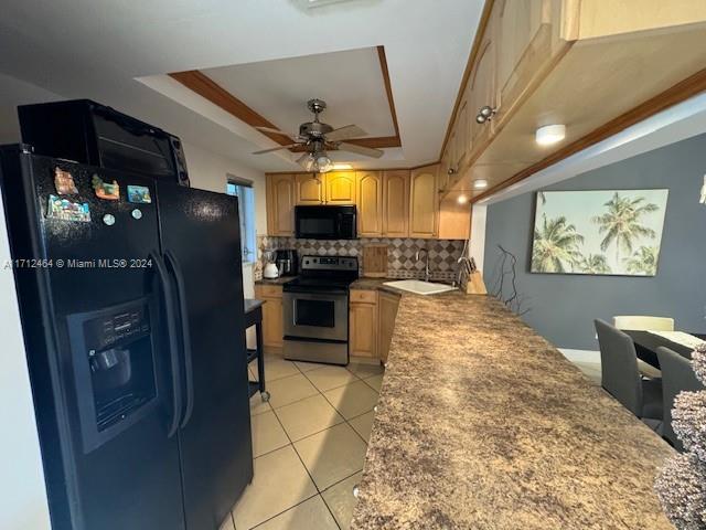 CRYSTAL COVE INC CONDO - Residential