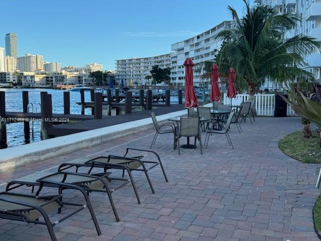 CRYSTAL COVE INC CONDO - Residential