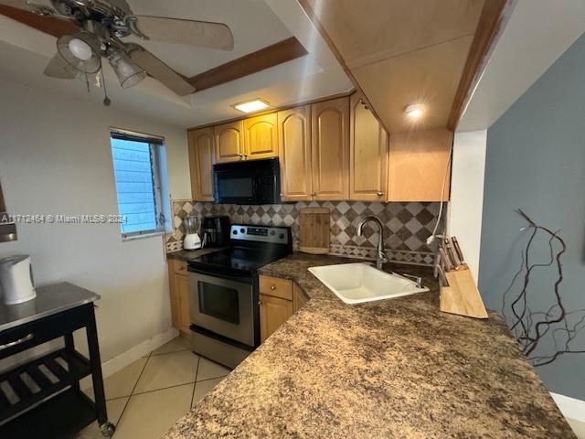 CRYSTAL COVE INC CONDO - Residential