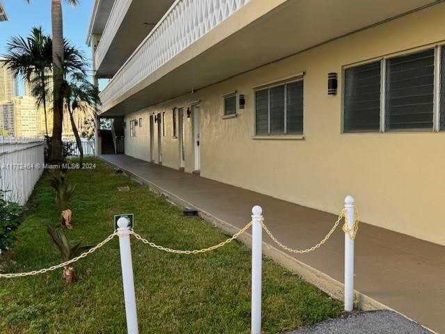 CRYSTAL COVE INC CONDO - Residential