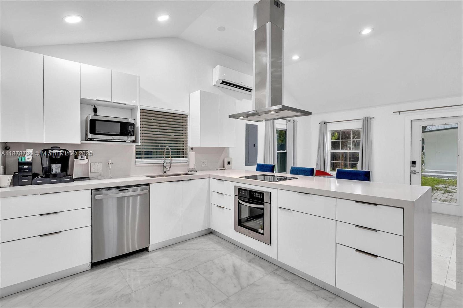 OSCEOLA PARK - Residential Lease