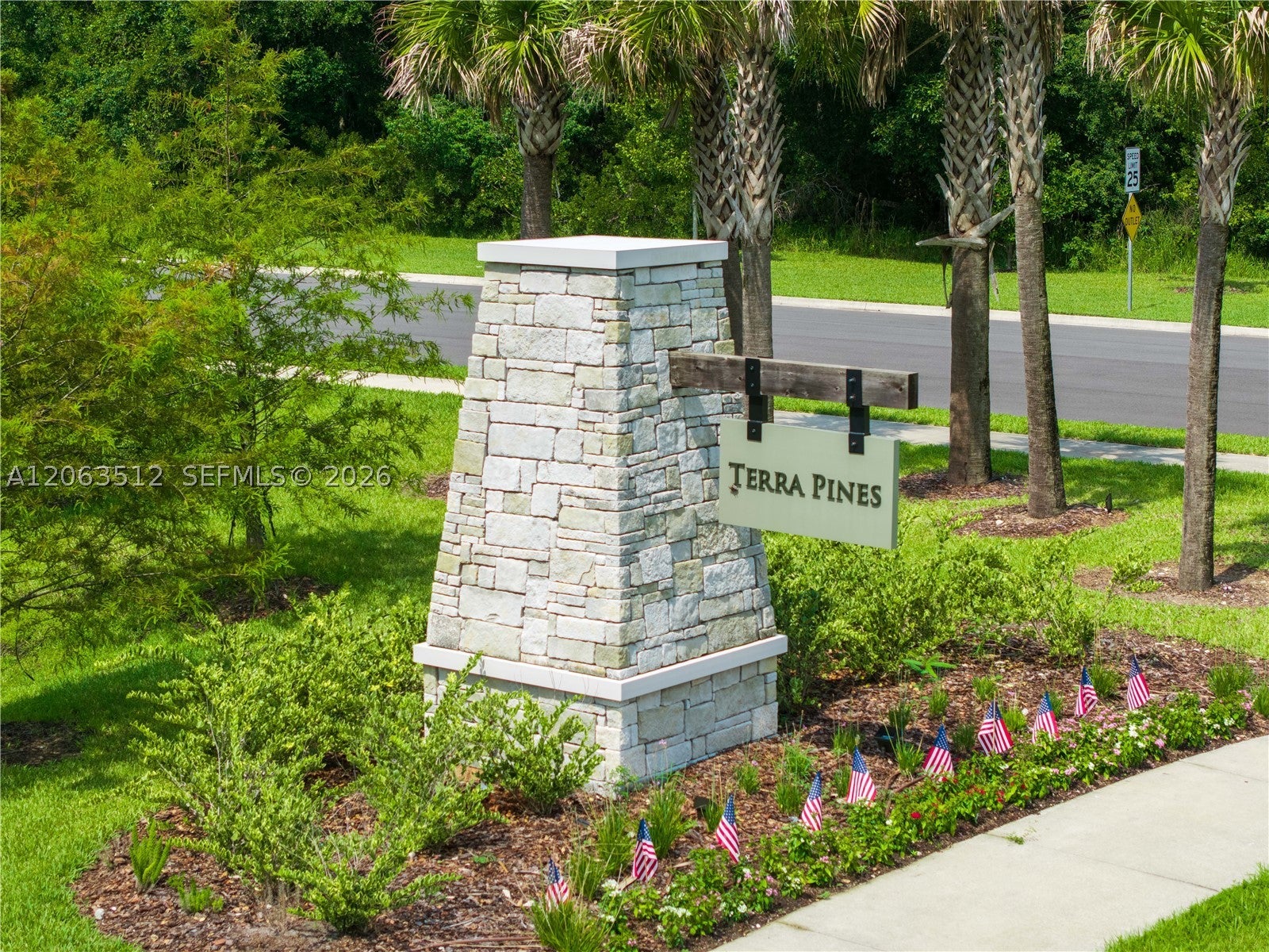 122 Terra Pines BLVD