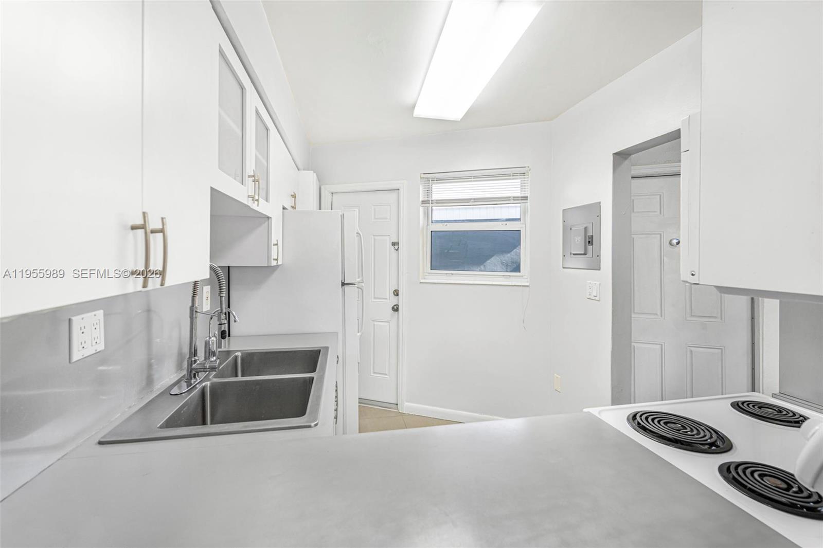 1715 NE Miami Gardens Dr 227