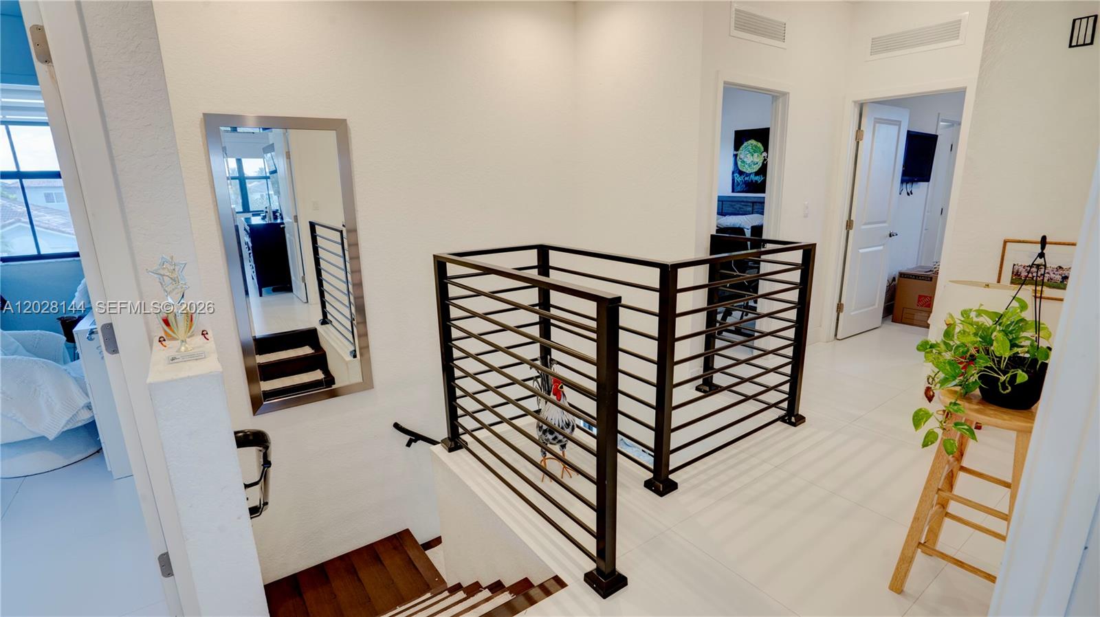 CYPRESS LAKE - Residential