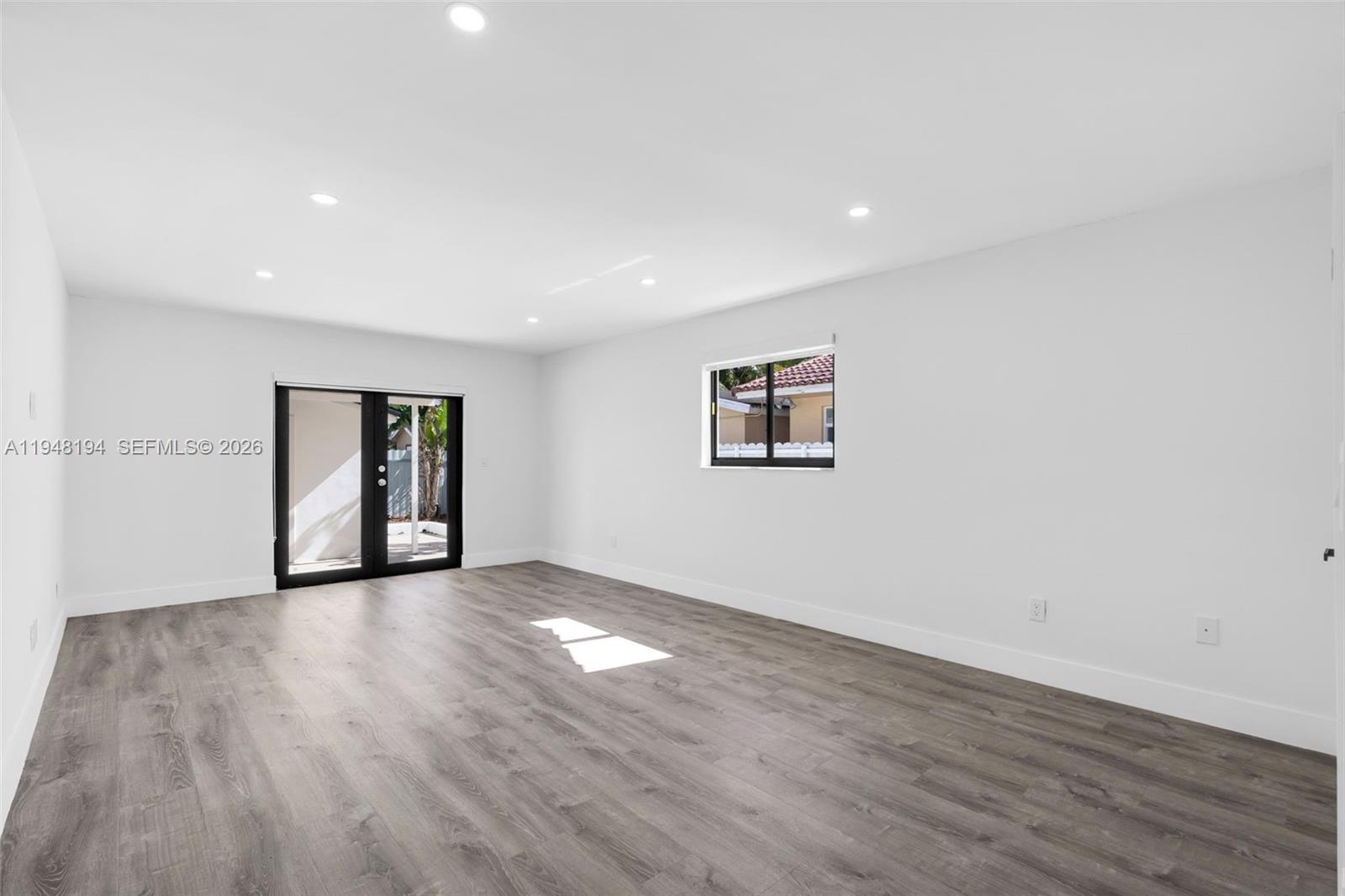 CORAL WEST HEIGHTS - Residential