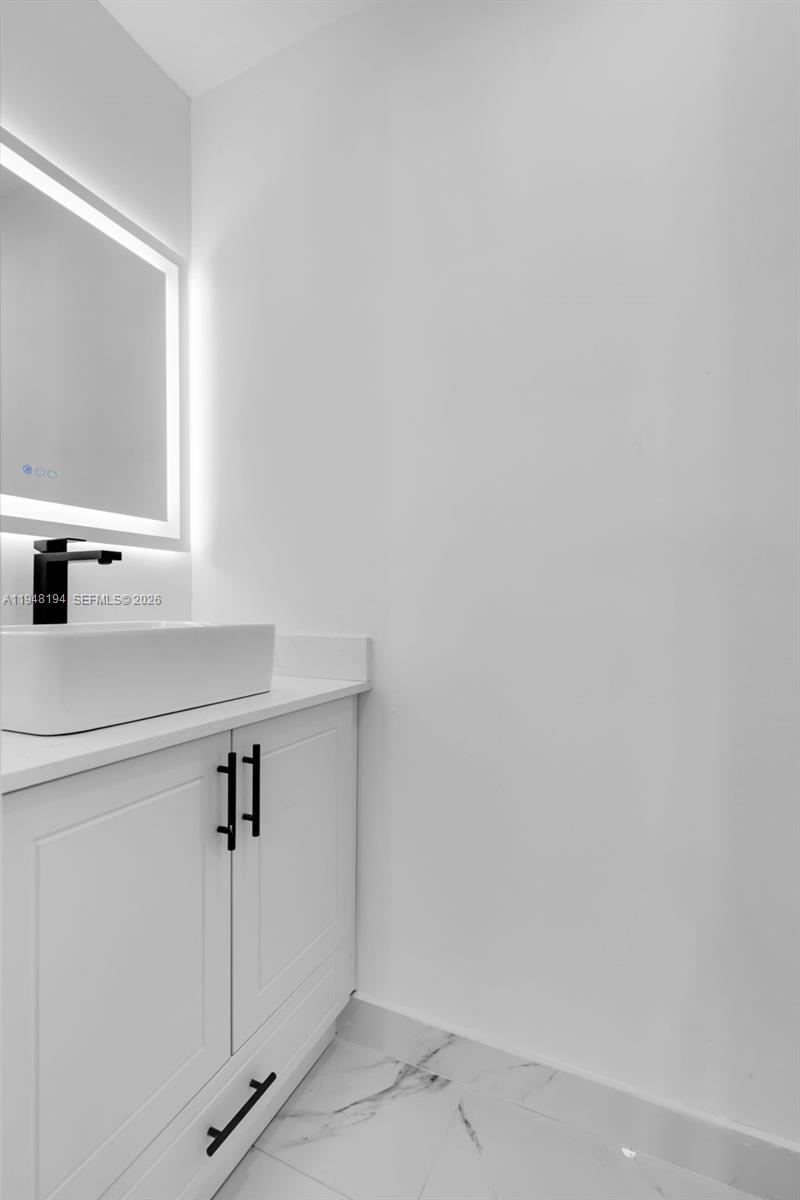 CORAL WEST HEIGHTS - Residential