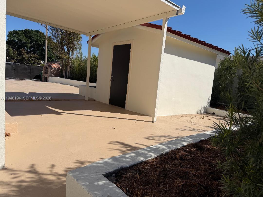 CORAL WEST HEIGHTS - Residential