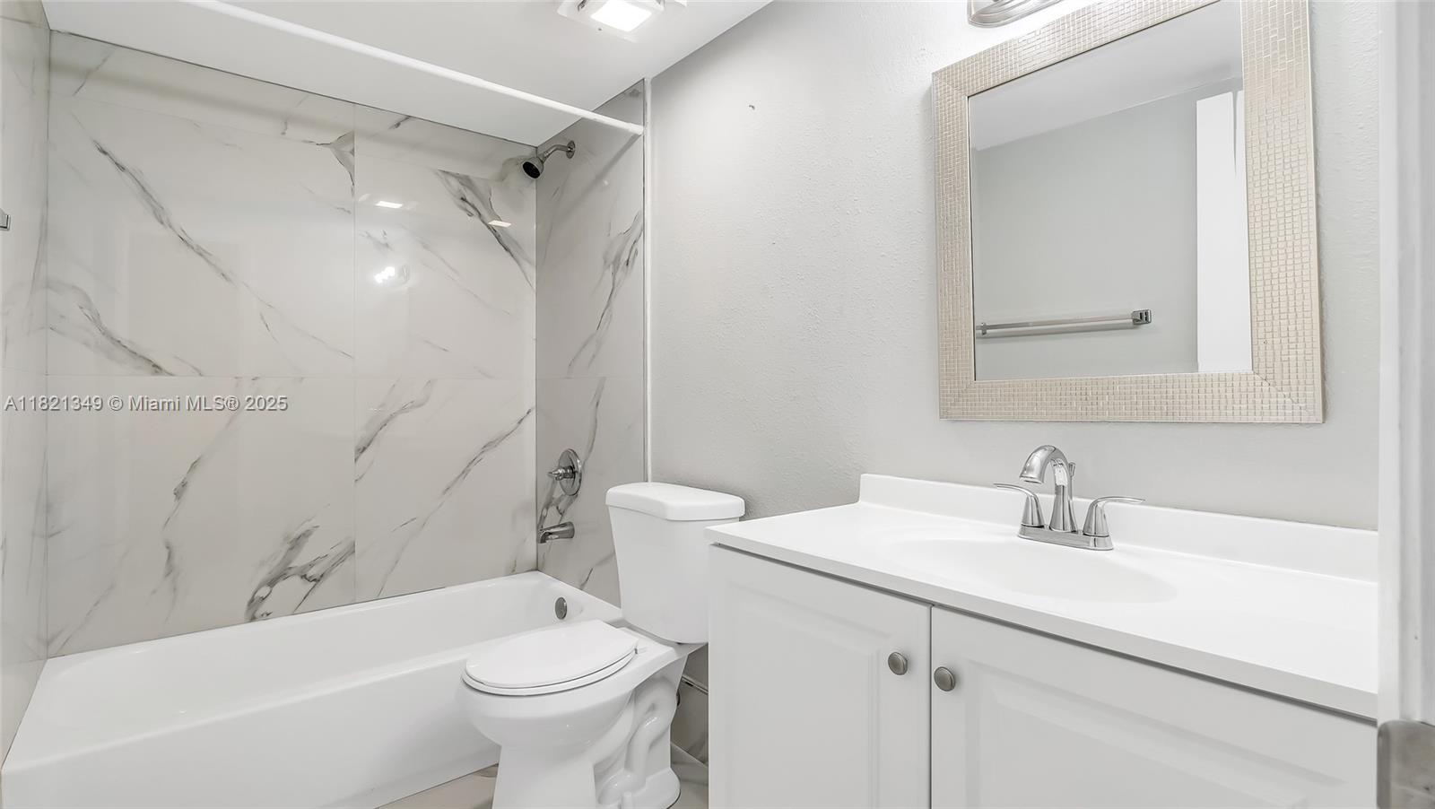 VENETIAN GARDENS AT COUNT - Residential