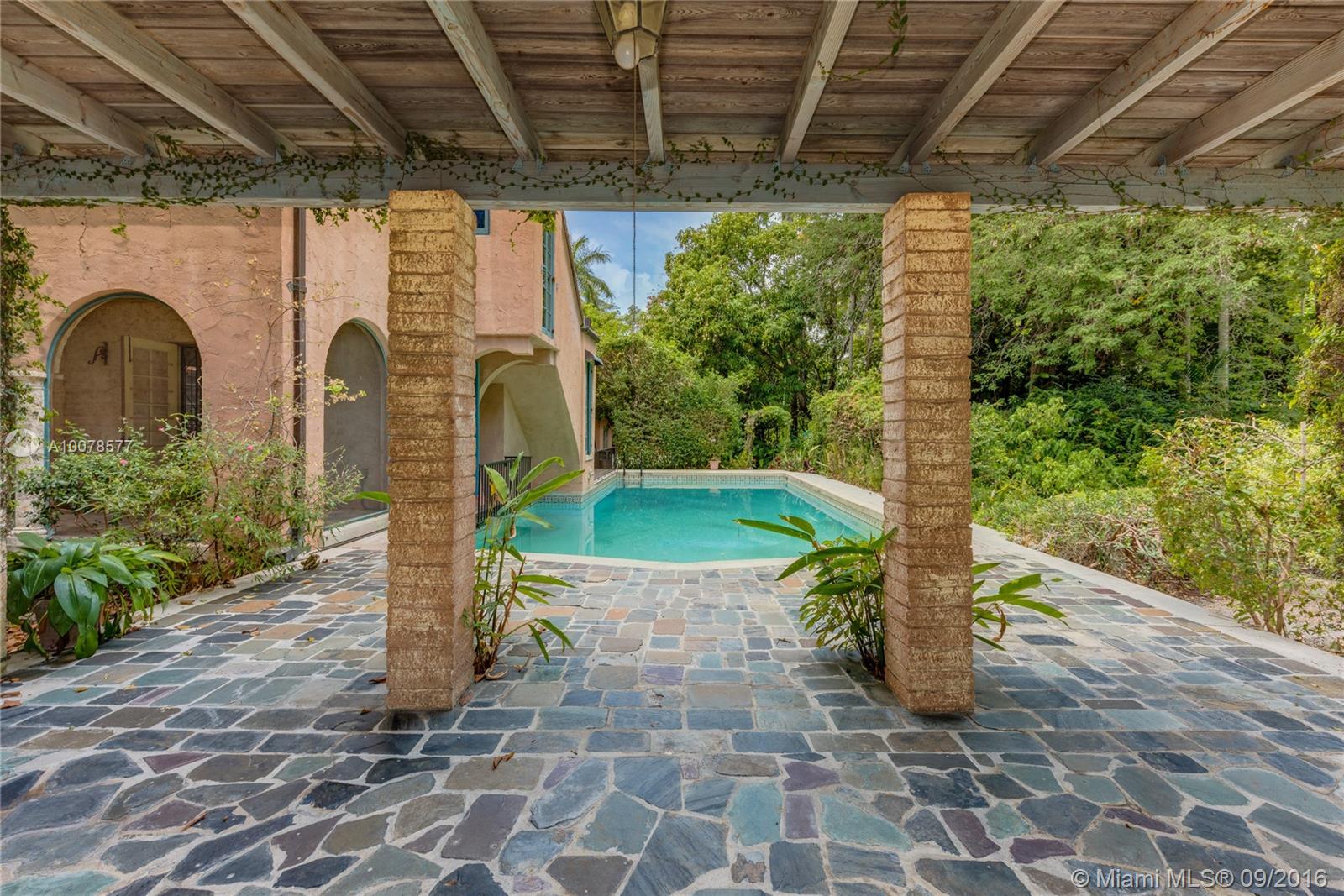 Leafy Way - Residential