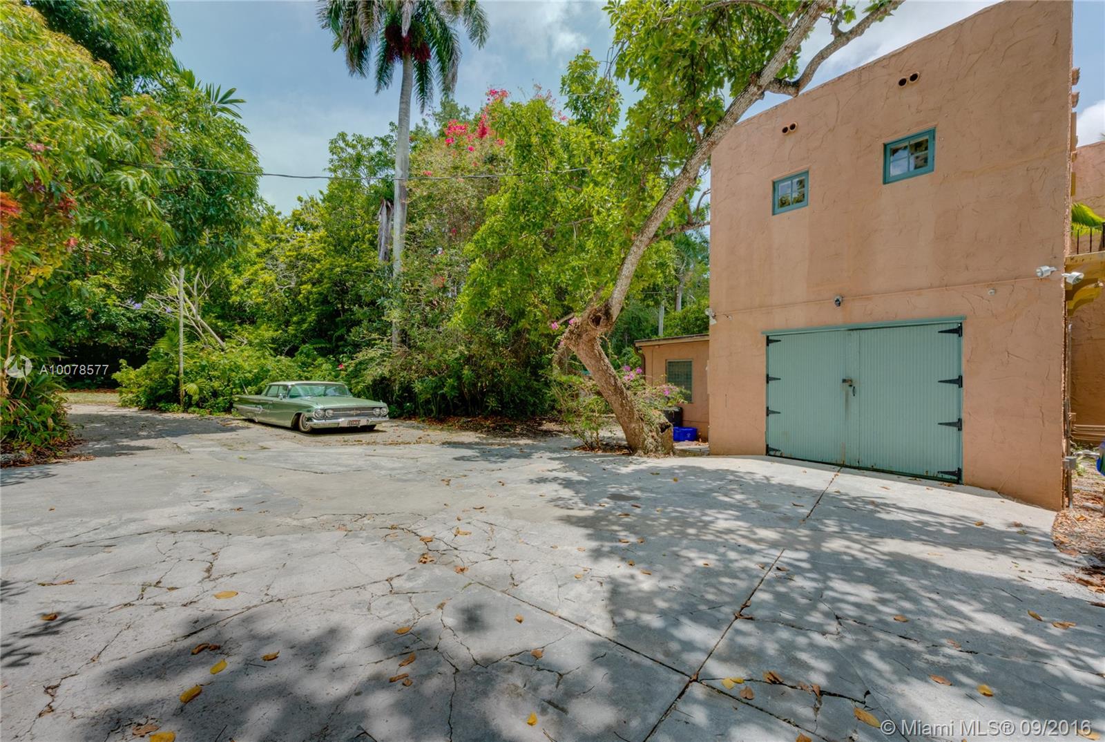 Leafy Way - Residential