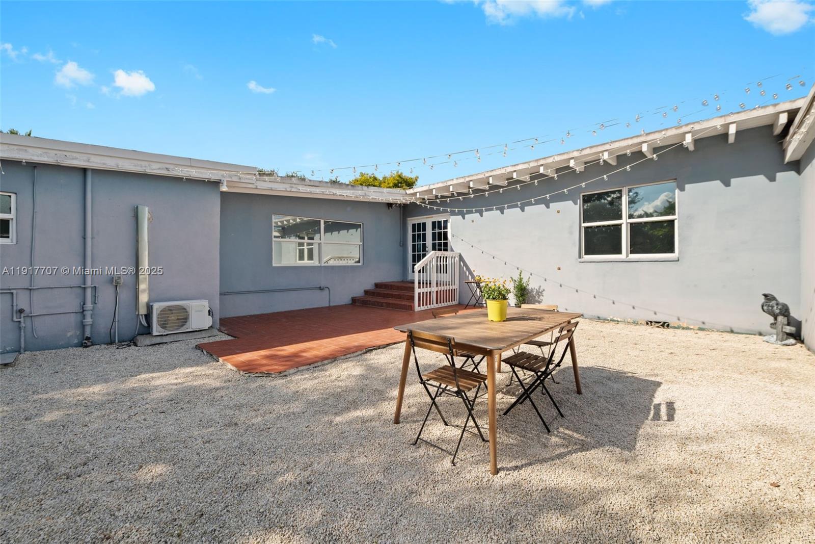 GOLF COURSE ADDN HIA - Residential