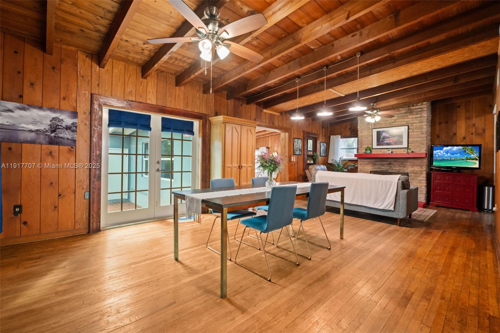 GOLF COURSE ADDN HIA - Residential