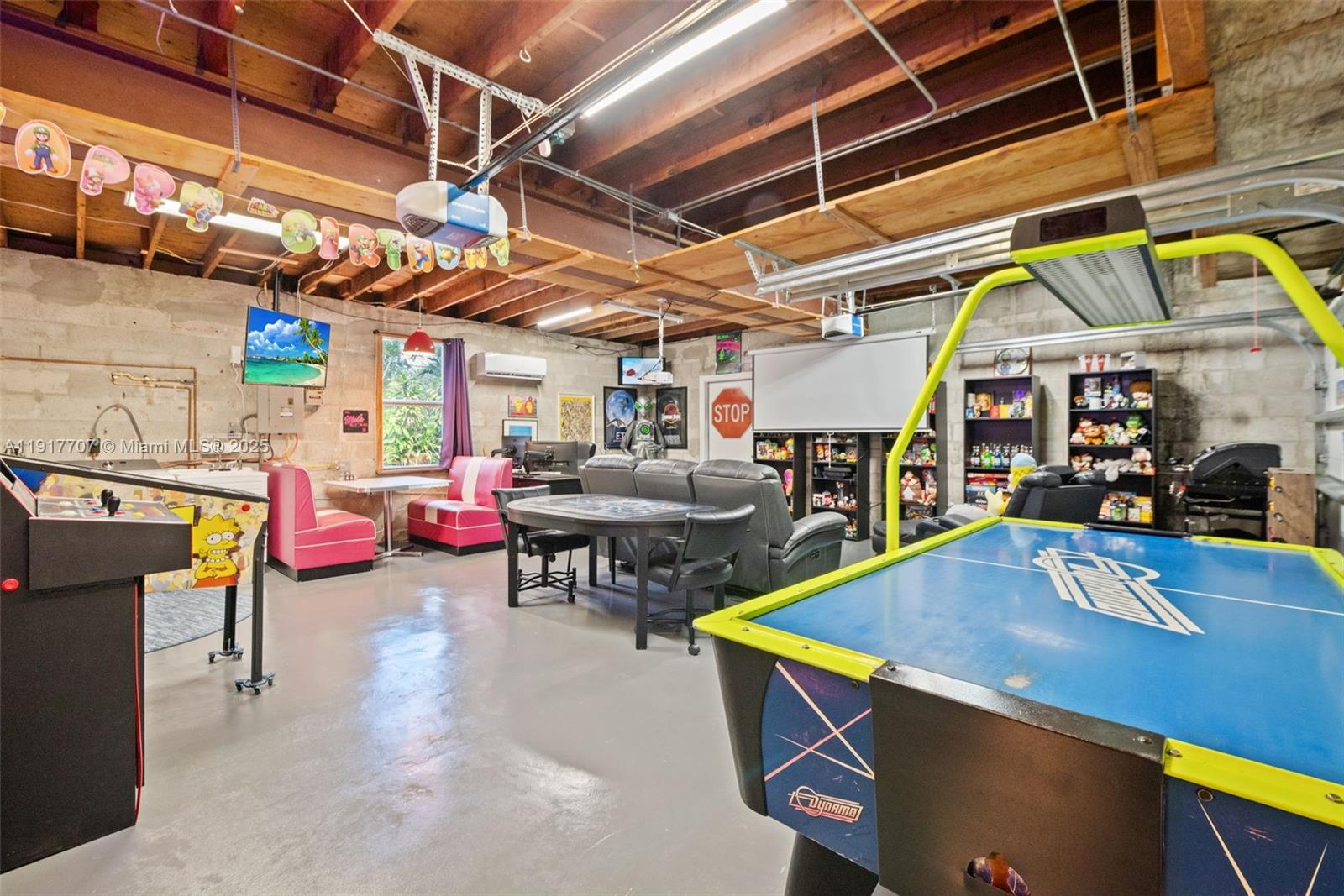 GOLF COURSE ADDN HIA - Residential