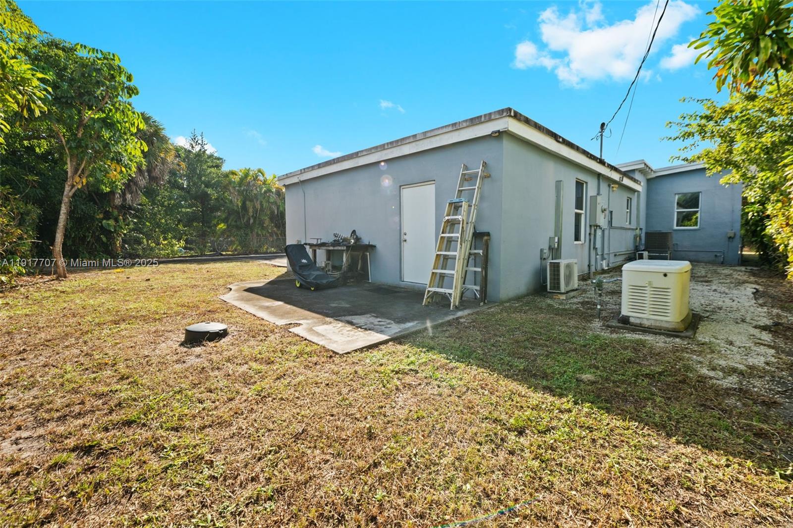 GOLF COURSE ADDN HIA - Residential