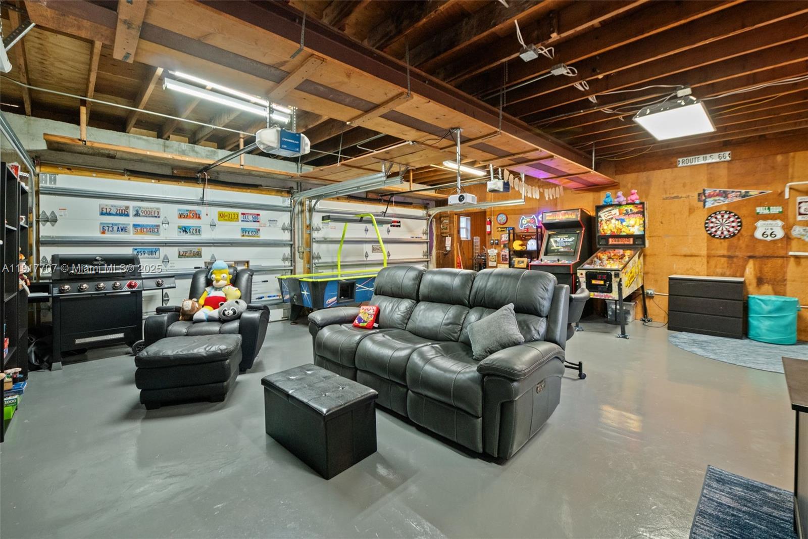 GOLF COURSE ADDN HIA - Residential