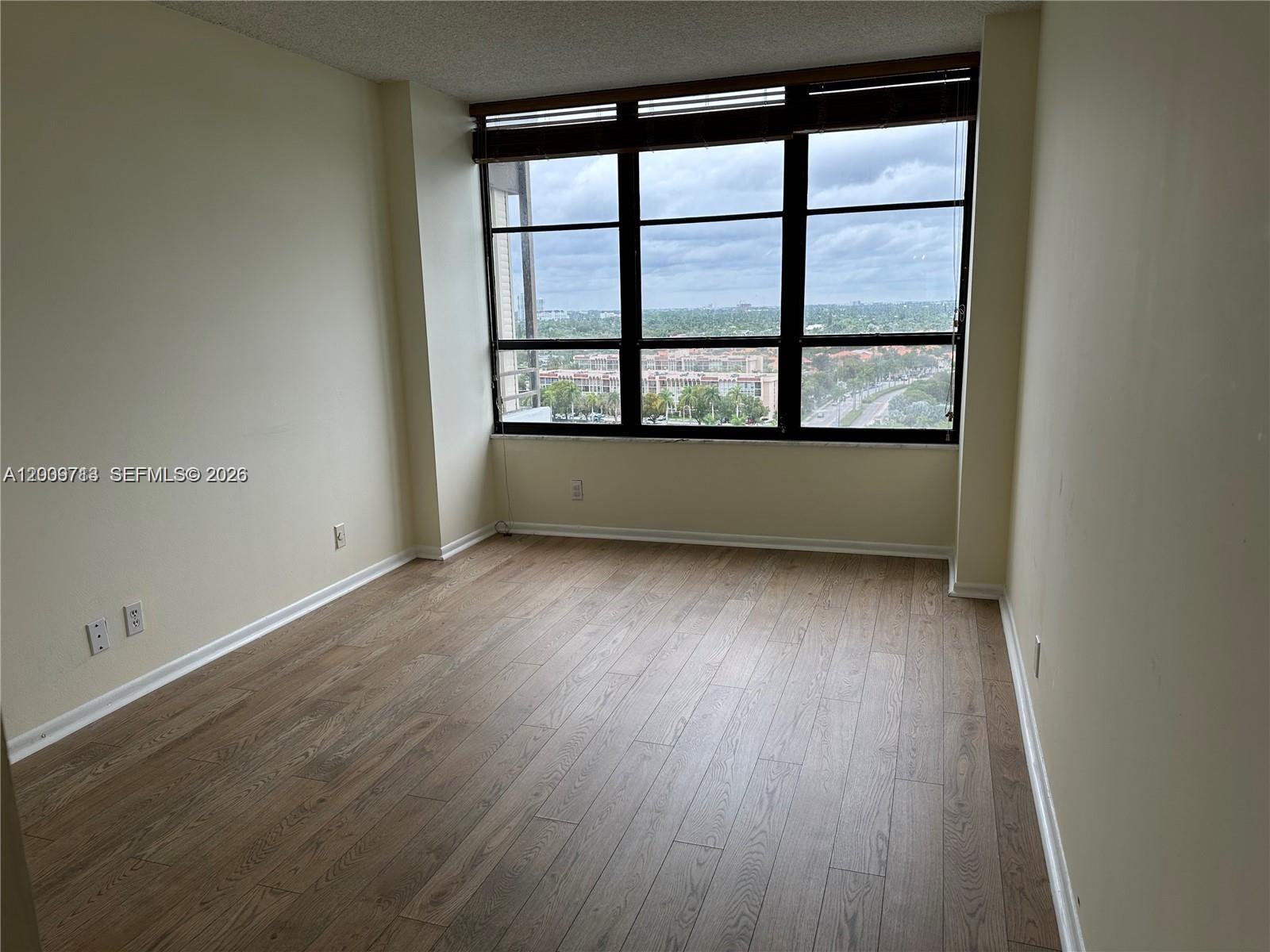 OLYMPUS CONDO PHASE - Residential