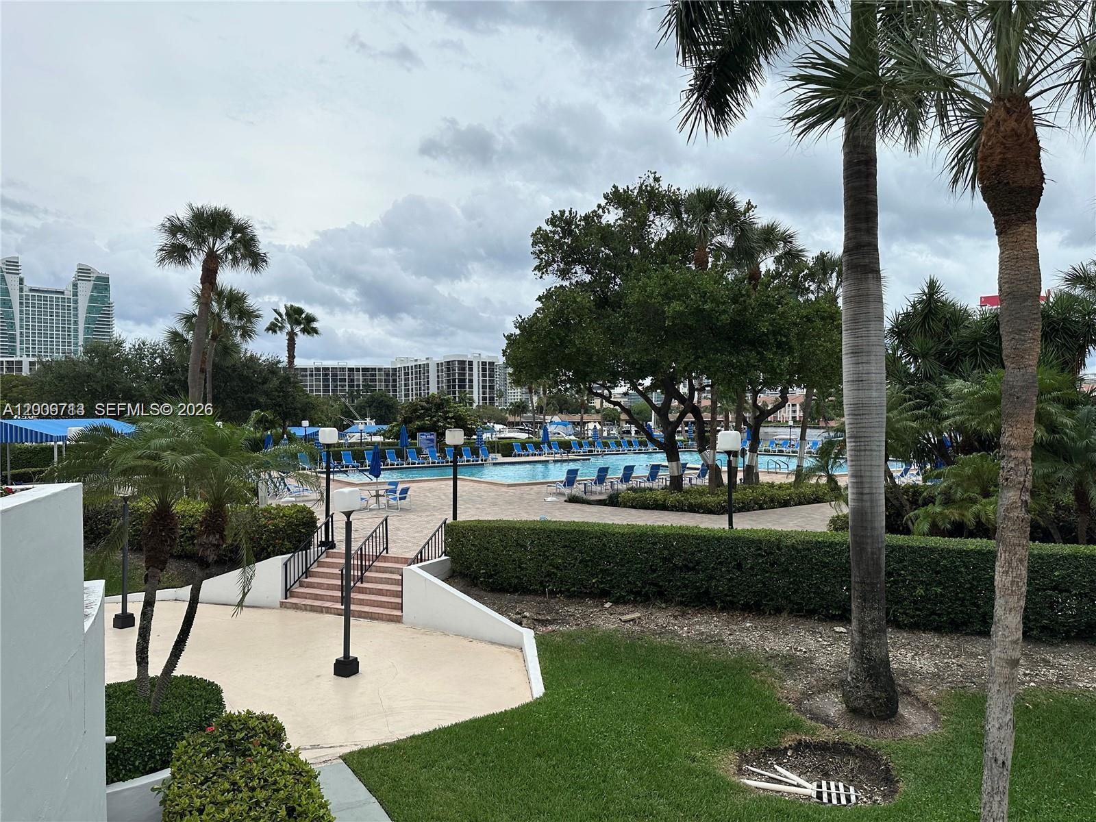 600 Three Islands Blvd 1402