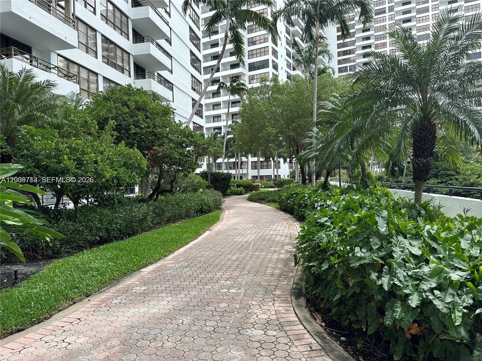 OLYMPUS CONDO PHASE - Residential