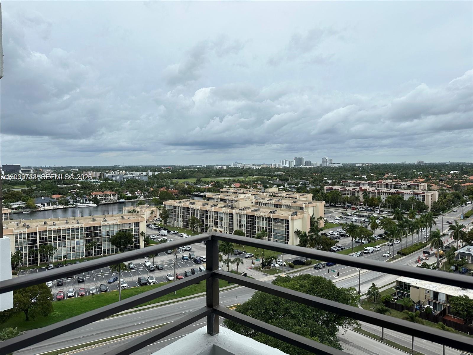 OLYMPUS CONDO PHASE - Residential