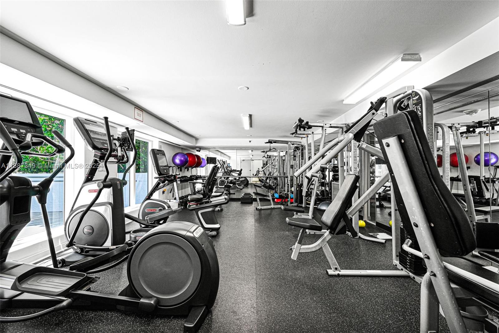 IMPERIAL AT BRICKELL COND - Residential Lease