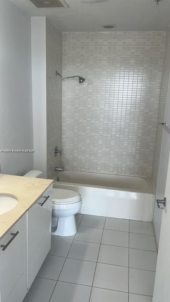 3470 E Coast Ave H2003