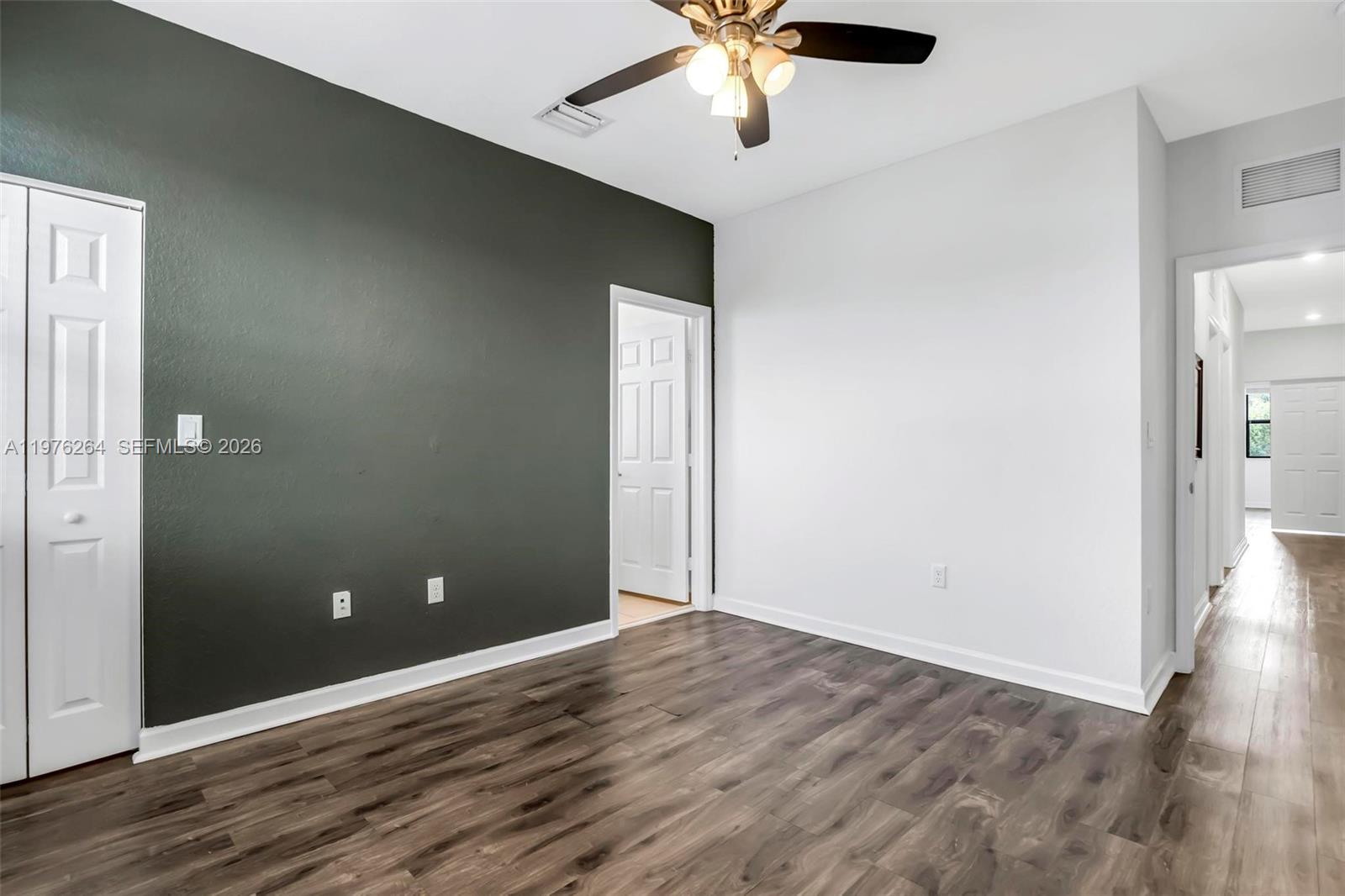 AQUABELLA SECTION ONE - Residential