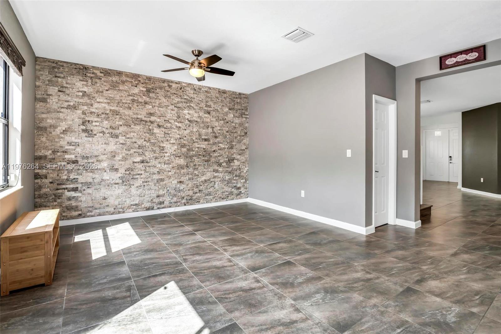 AQUABELLA SECTION ONE - Residential