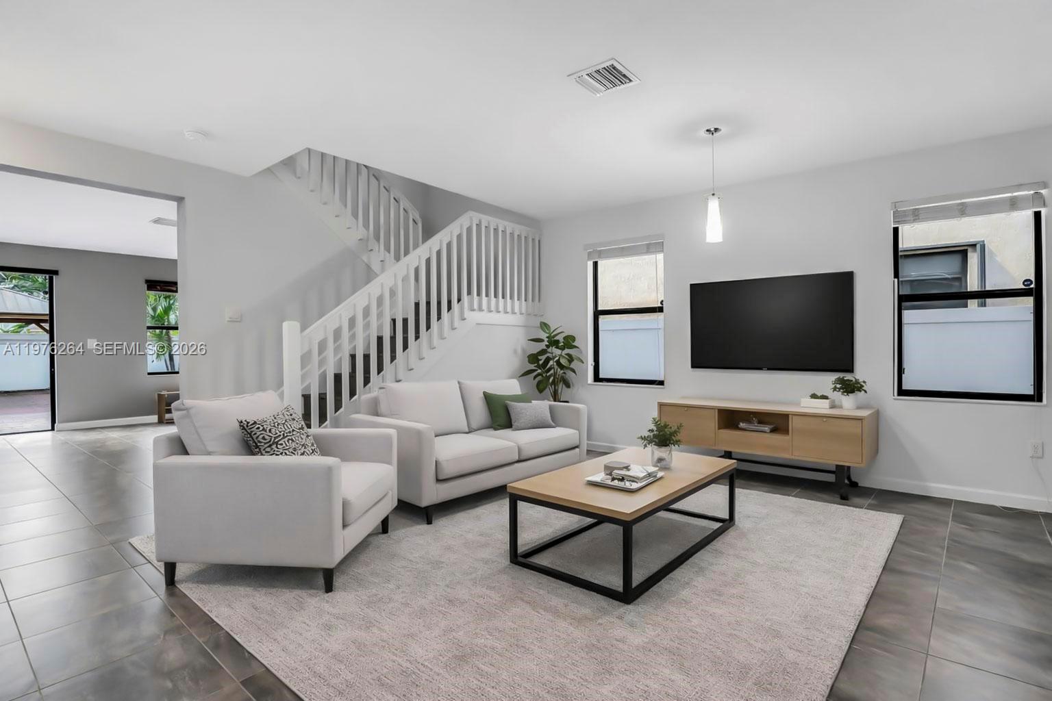 AQUABELLA SECTION ONE - Residential