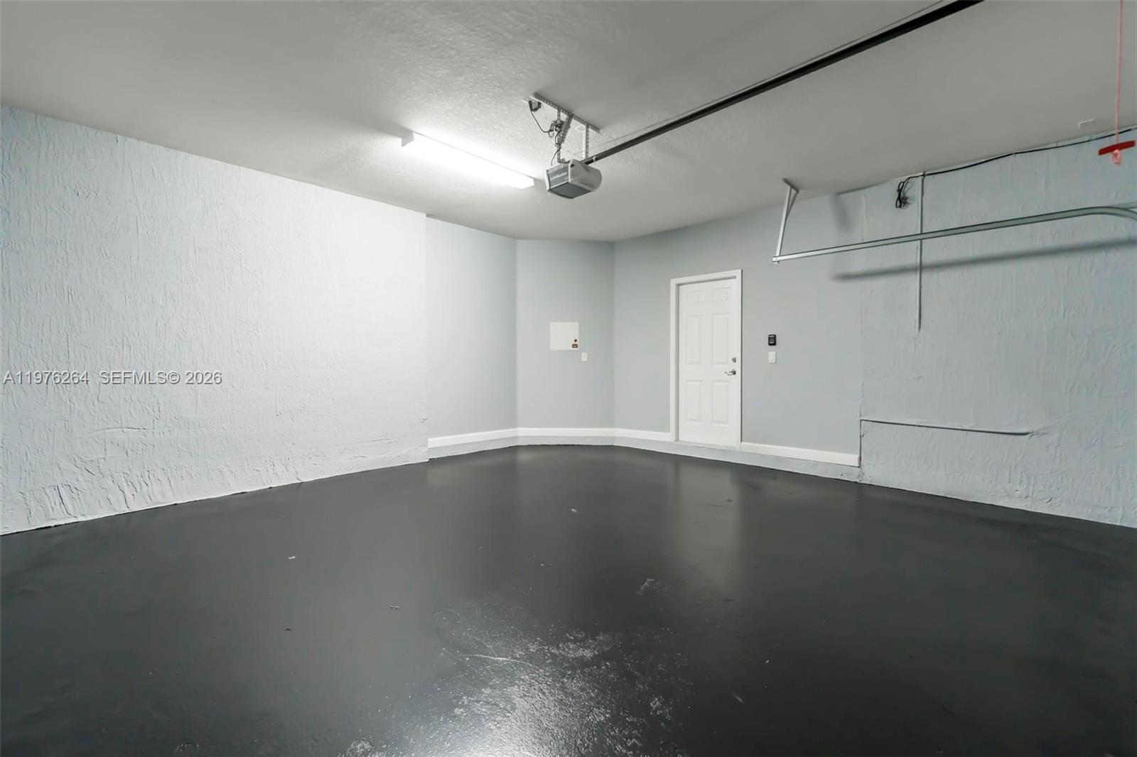 AQUABELLA SECTION ONE - Residential