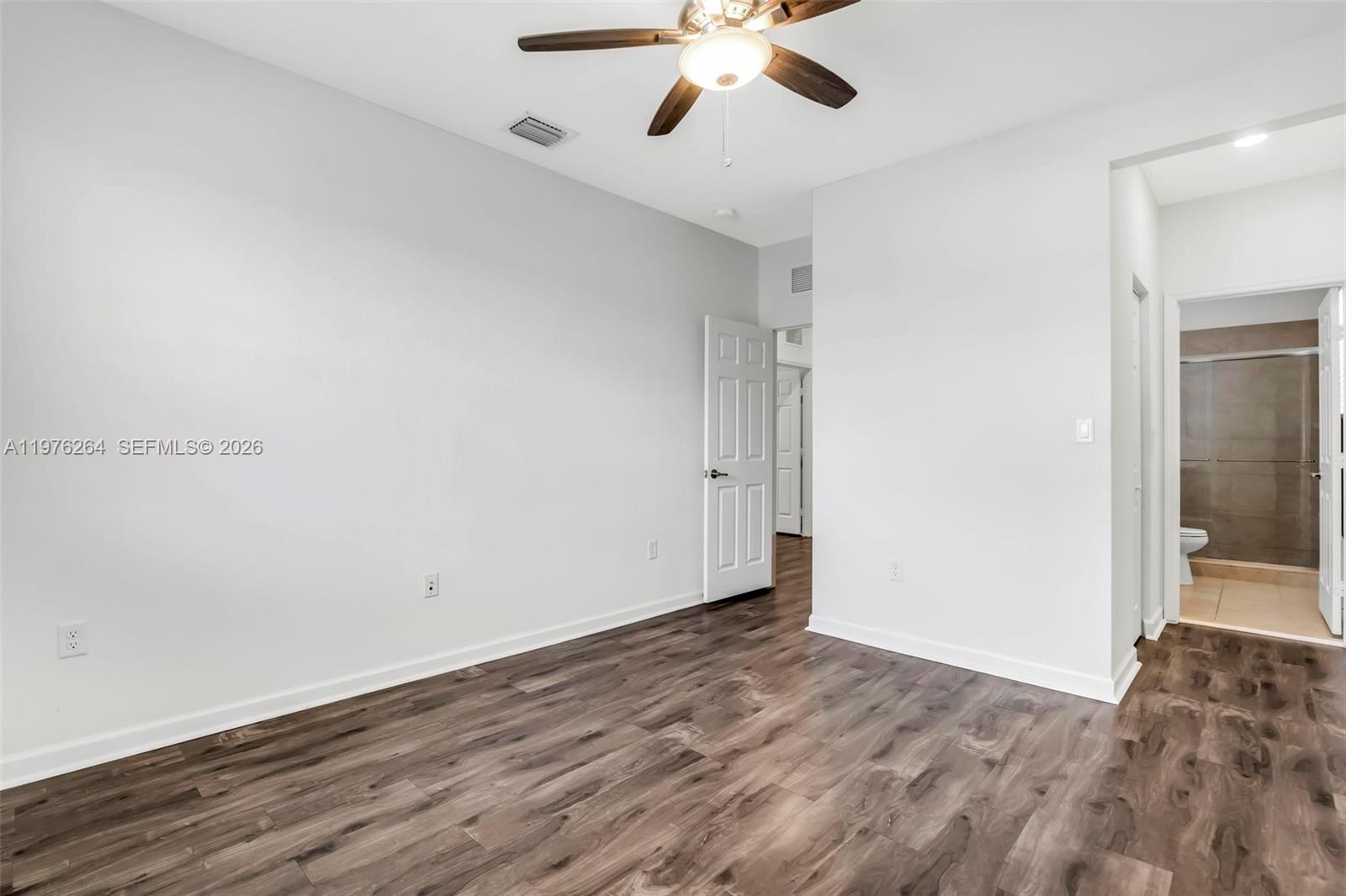 AQUABELLA SECTION ONE - Residential