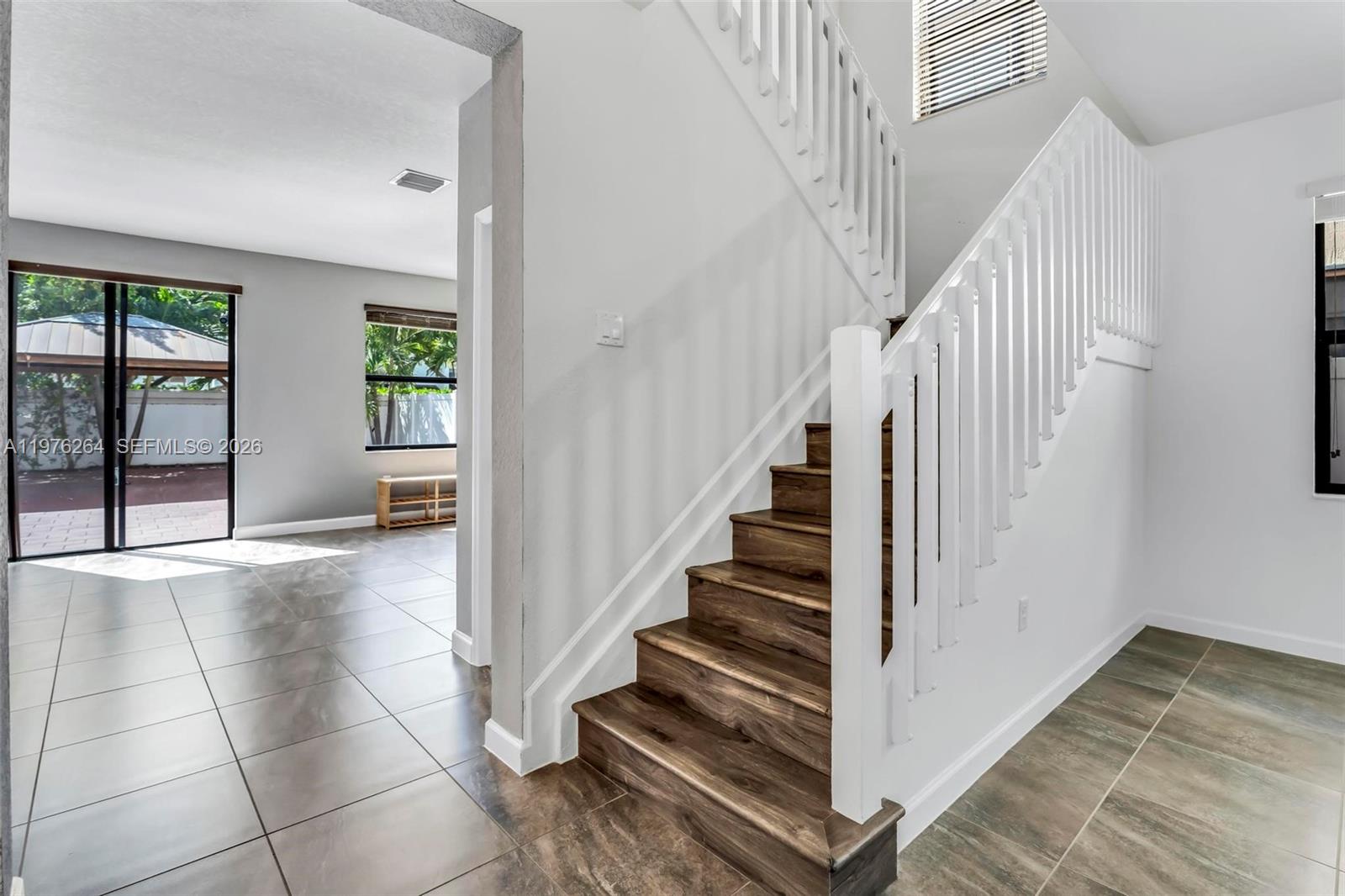 AQUABELLA SECTION ONE - Residential