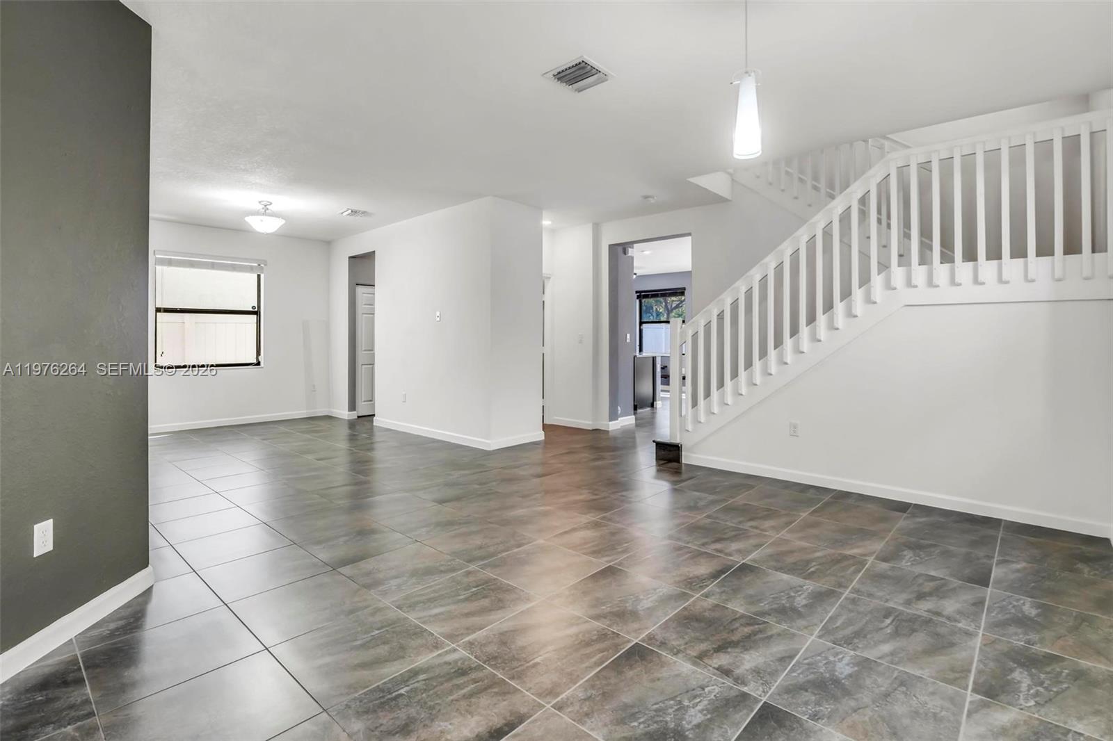 AQUABELLA SECTION ONE - Residential