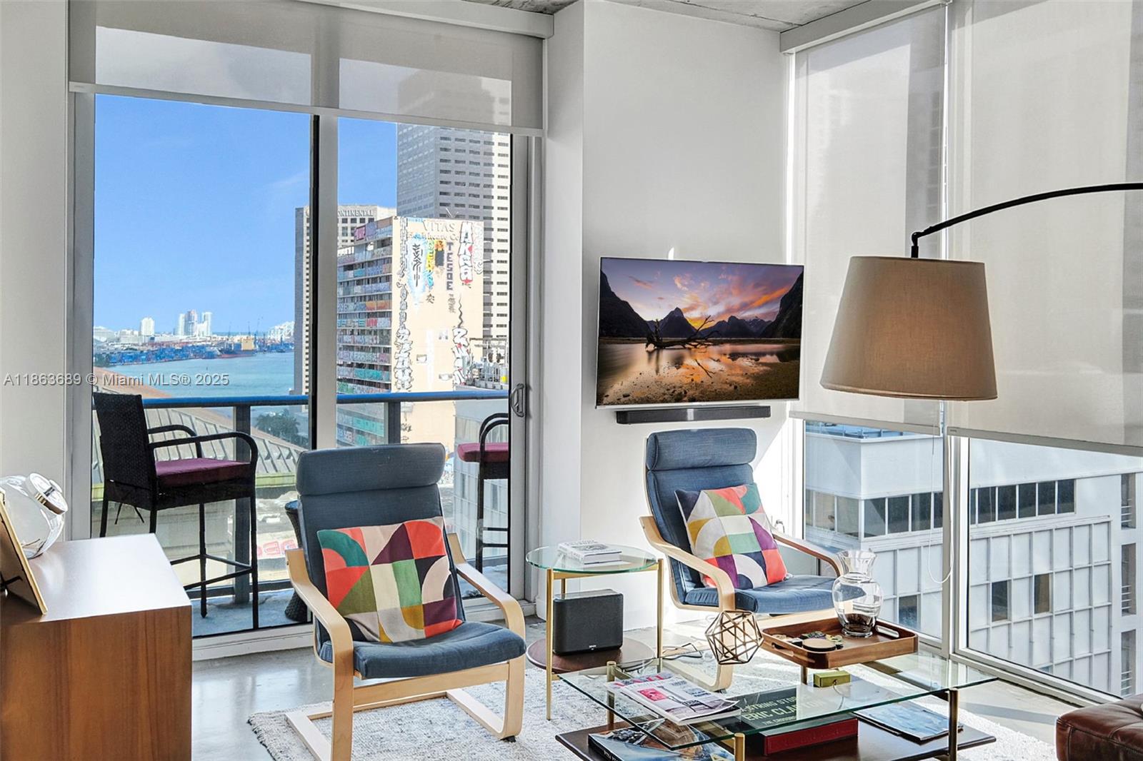 CENTRO CONDO - Residential