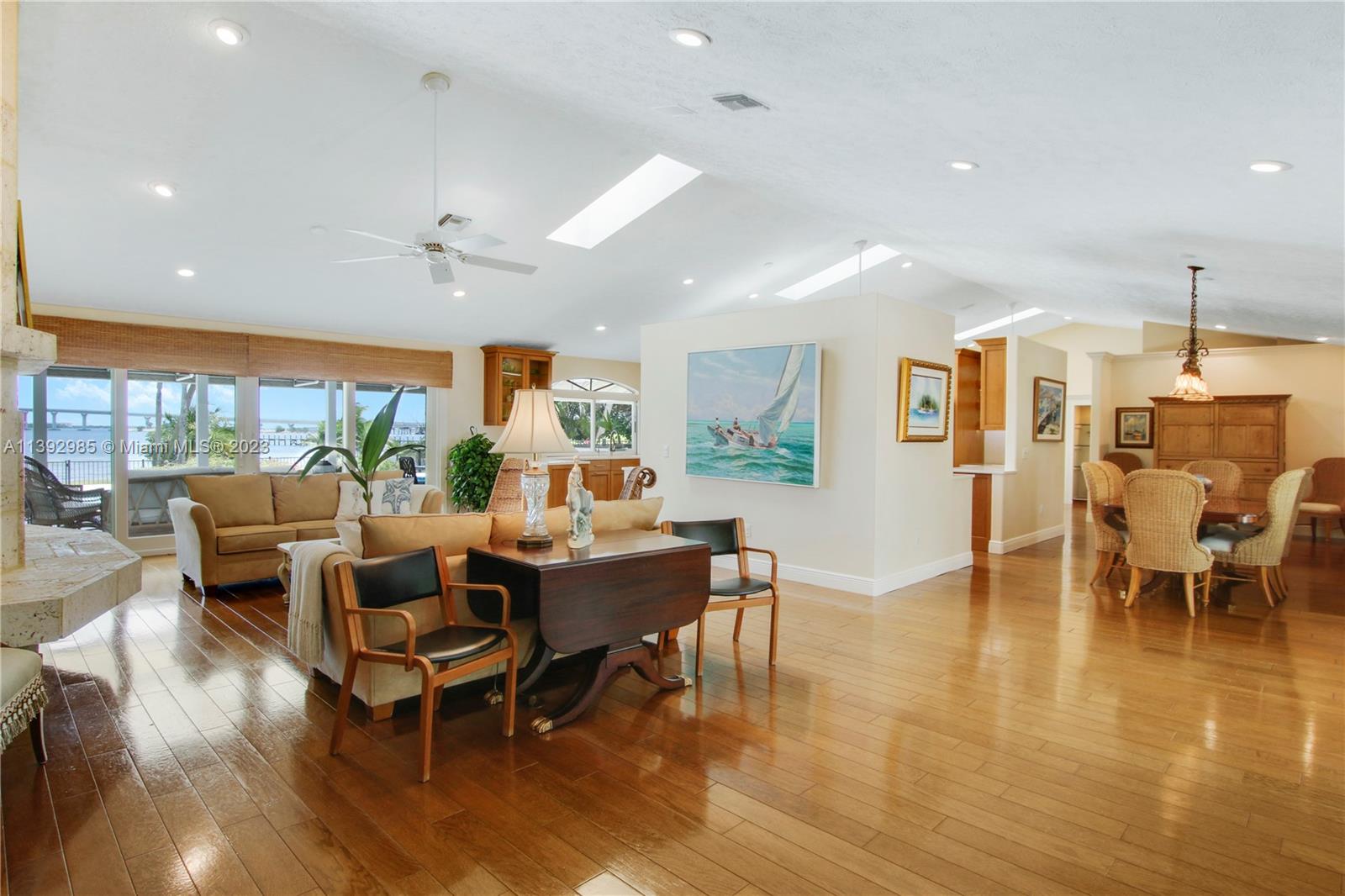 RACEYS SUBDIVISION - Residential