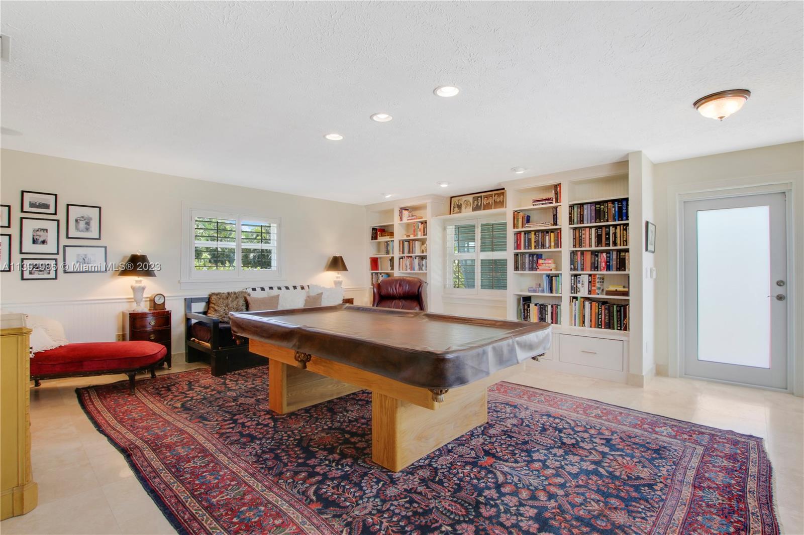 RACEYS SUBDIVISION - Residential