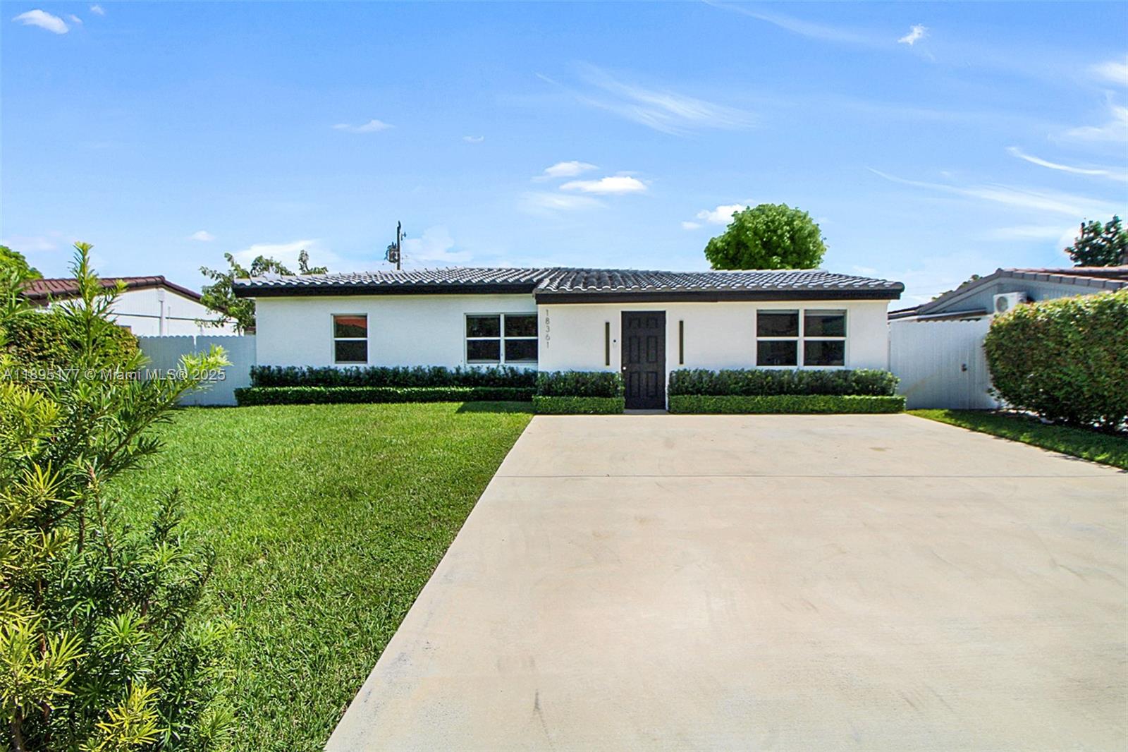 SUN RAY HOMES GREYNOLDS P - Residential Lease