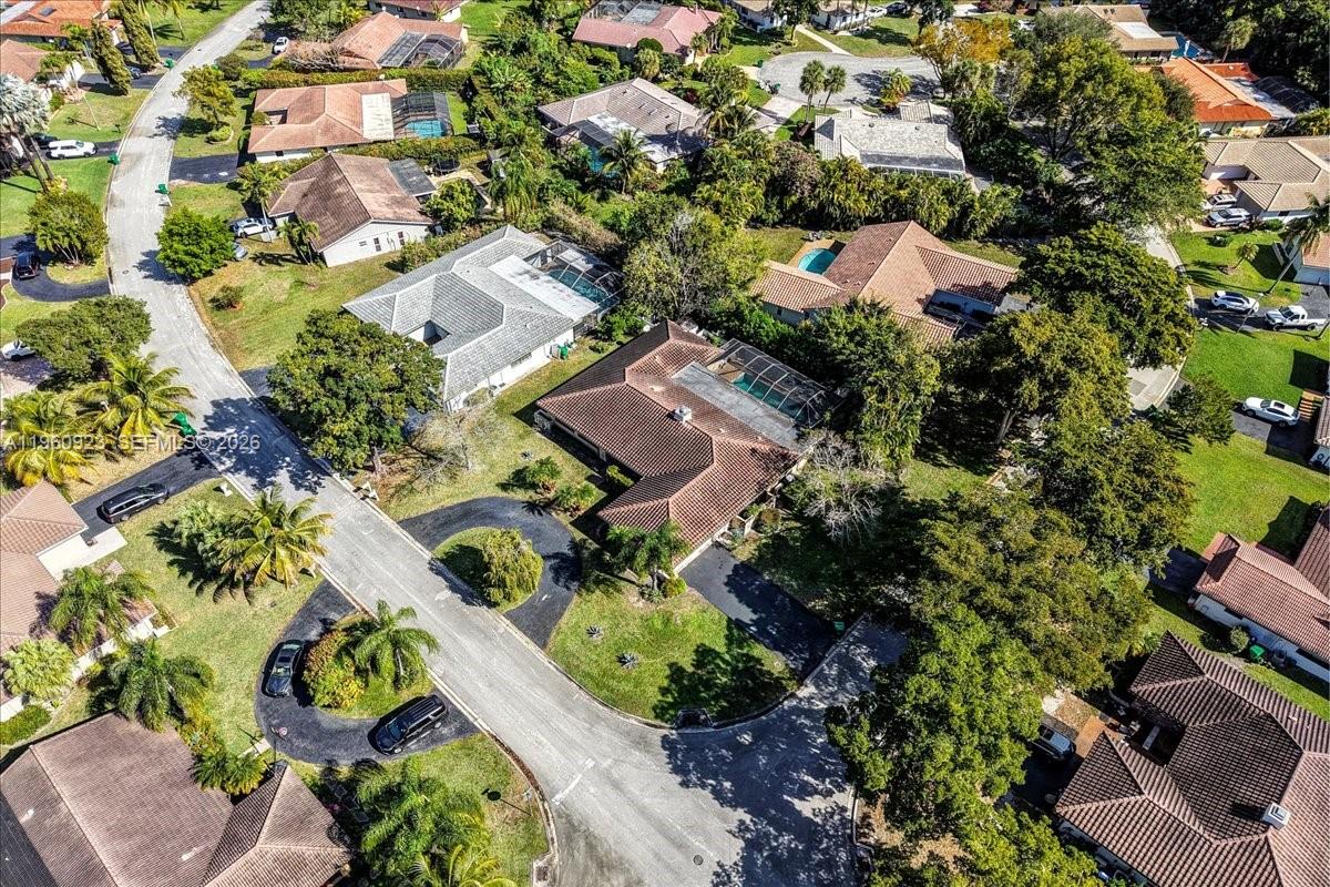 OAK WOOD - Residential