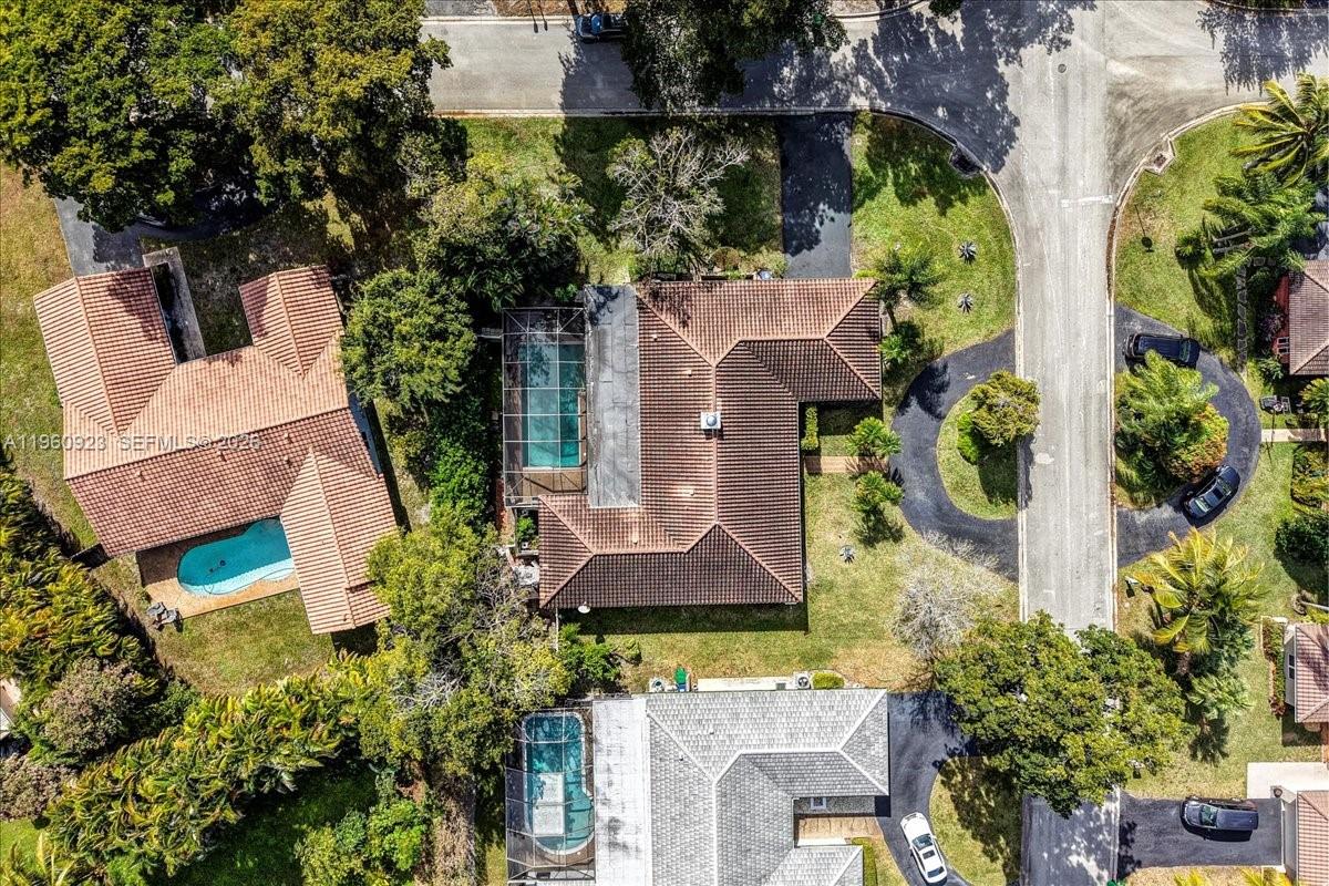 OAK WOOD - Residential