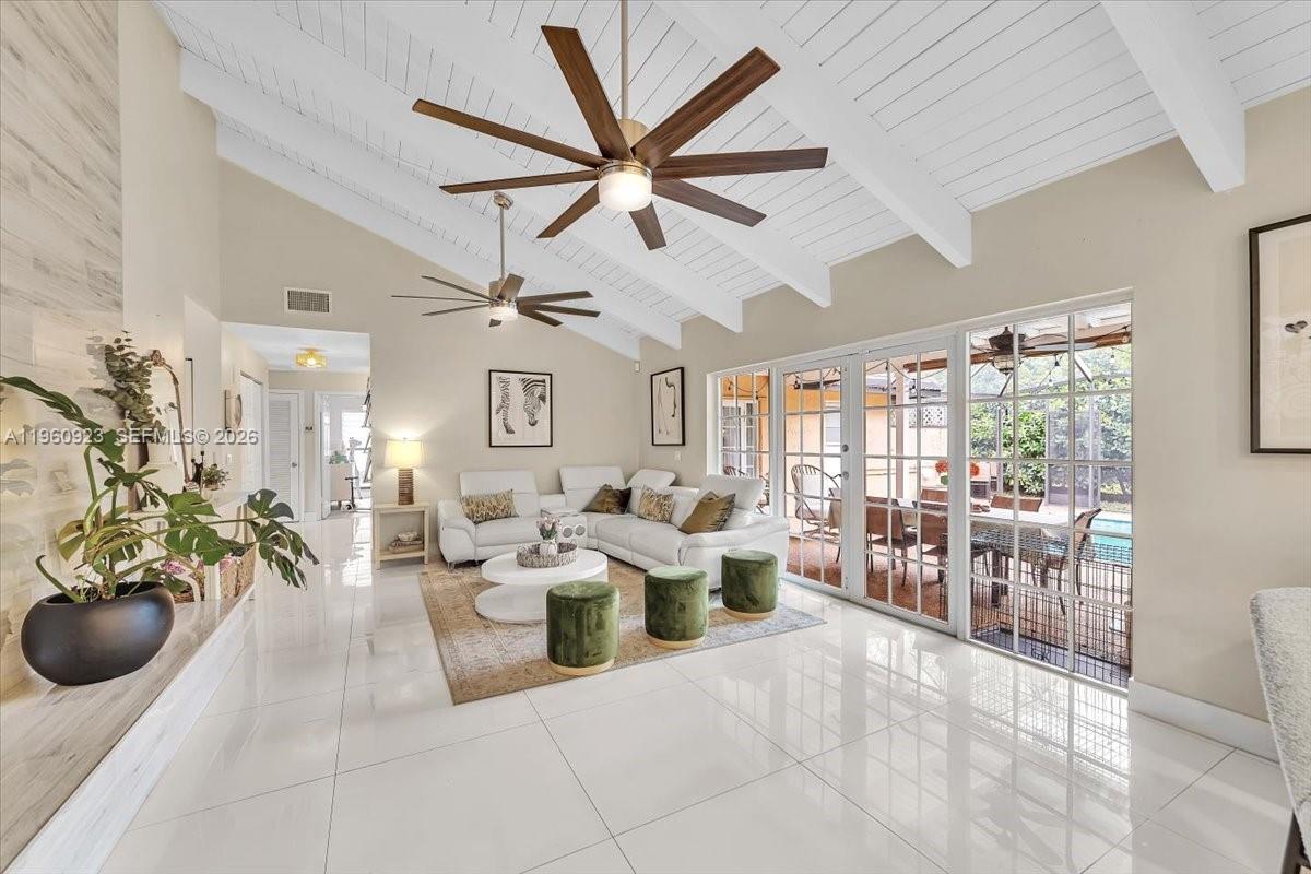 OAK WOOD - Residential