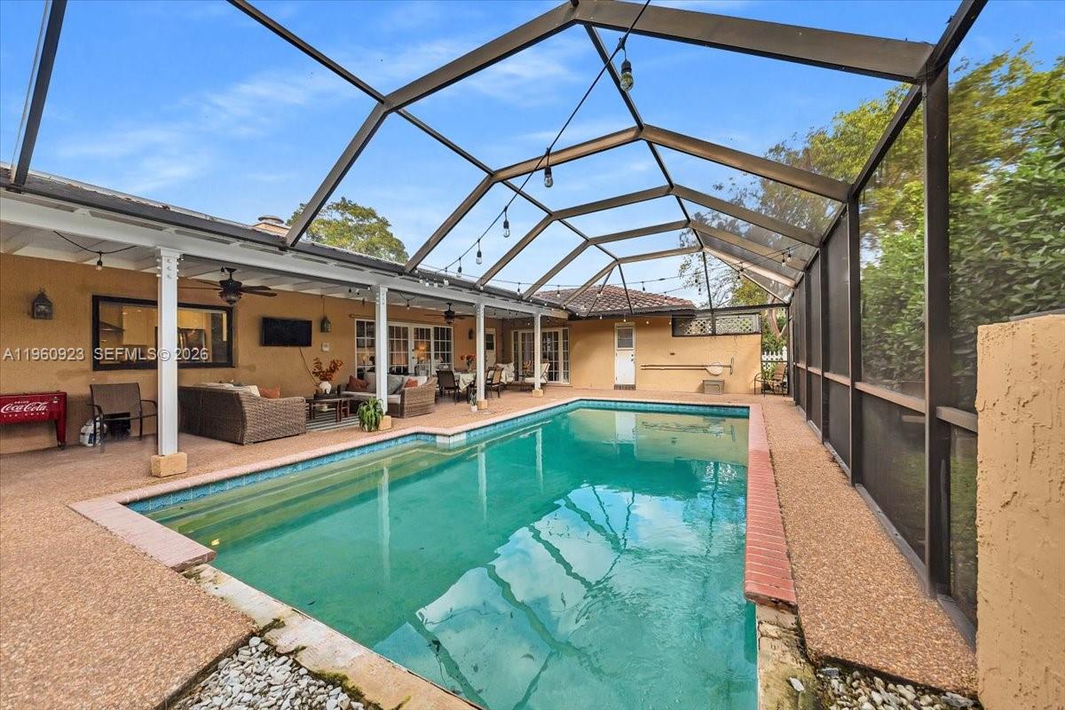 OAK WOOD - Residential