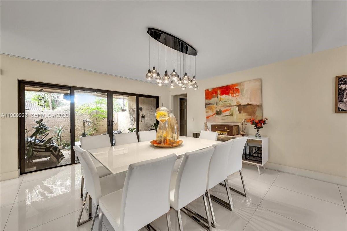 OAK WOOD - Residential