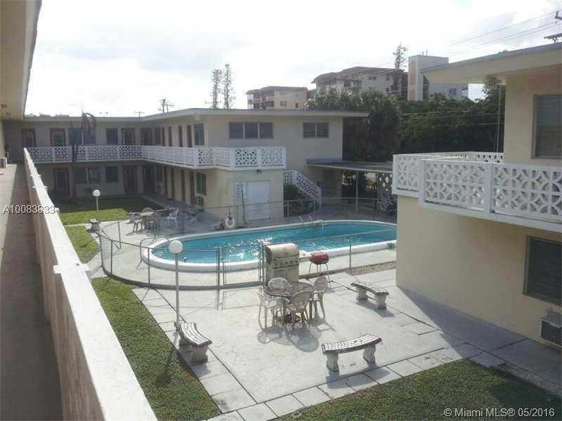 2 BED, 1 BATH IN A CO-OP BUILDING, BUILDING HAS A: POOL, LAUNDRY ROOM. CLOSE TO US1, SHOPPING, BEACHES. SCREENING APPLICATIONS, US
CREDIT SCORE OF 640 OR ABOVE. SHOW BY APPOINTMENT, CALL LISTING AGENT TO SHOW, SELLING AGENT MUST ACCOMPANY ALL PROSPECTIVE TENANTS.
