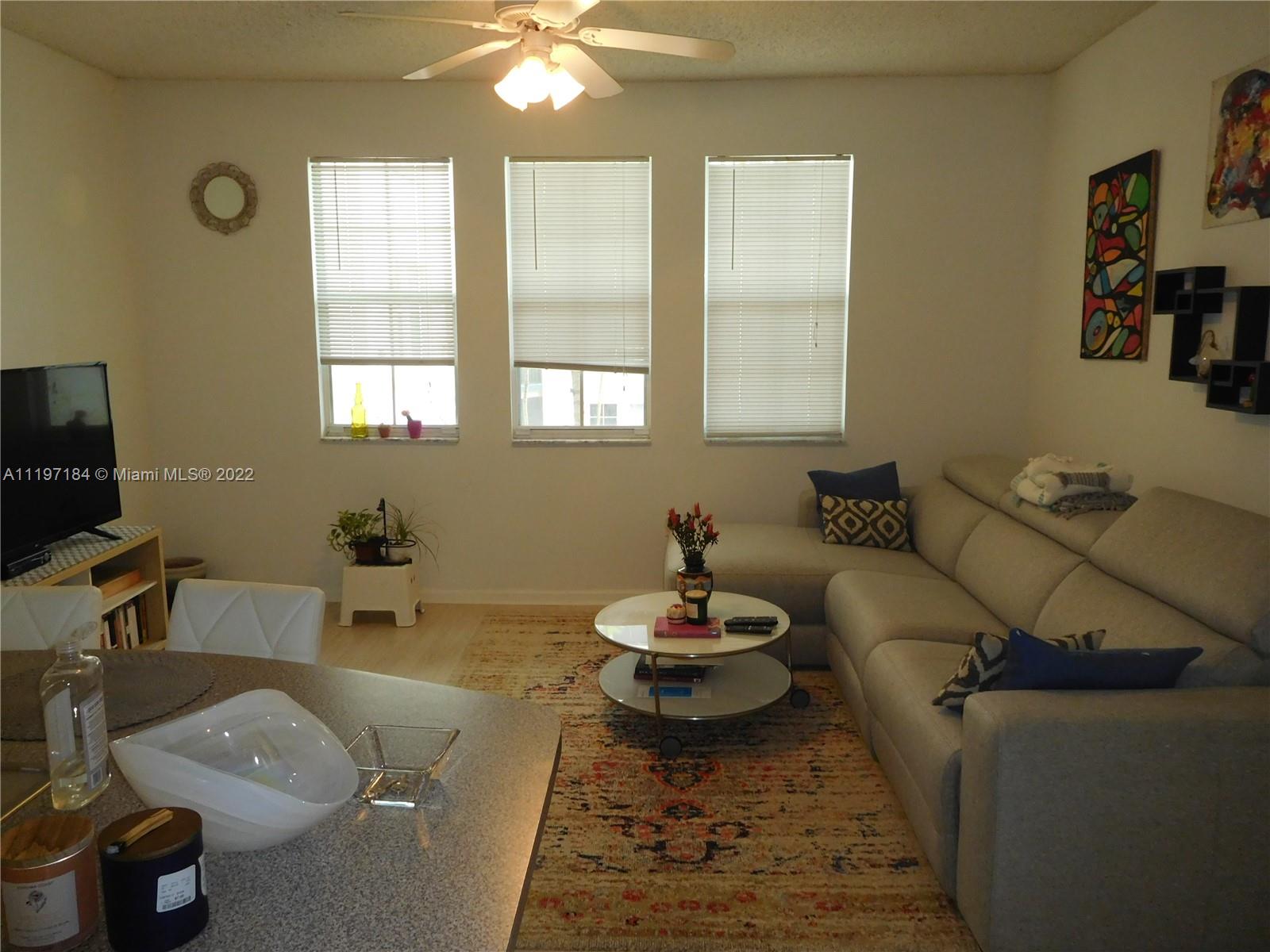 SOLE AT FORT LAUDERDALE - Residential Lease