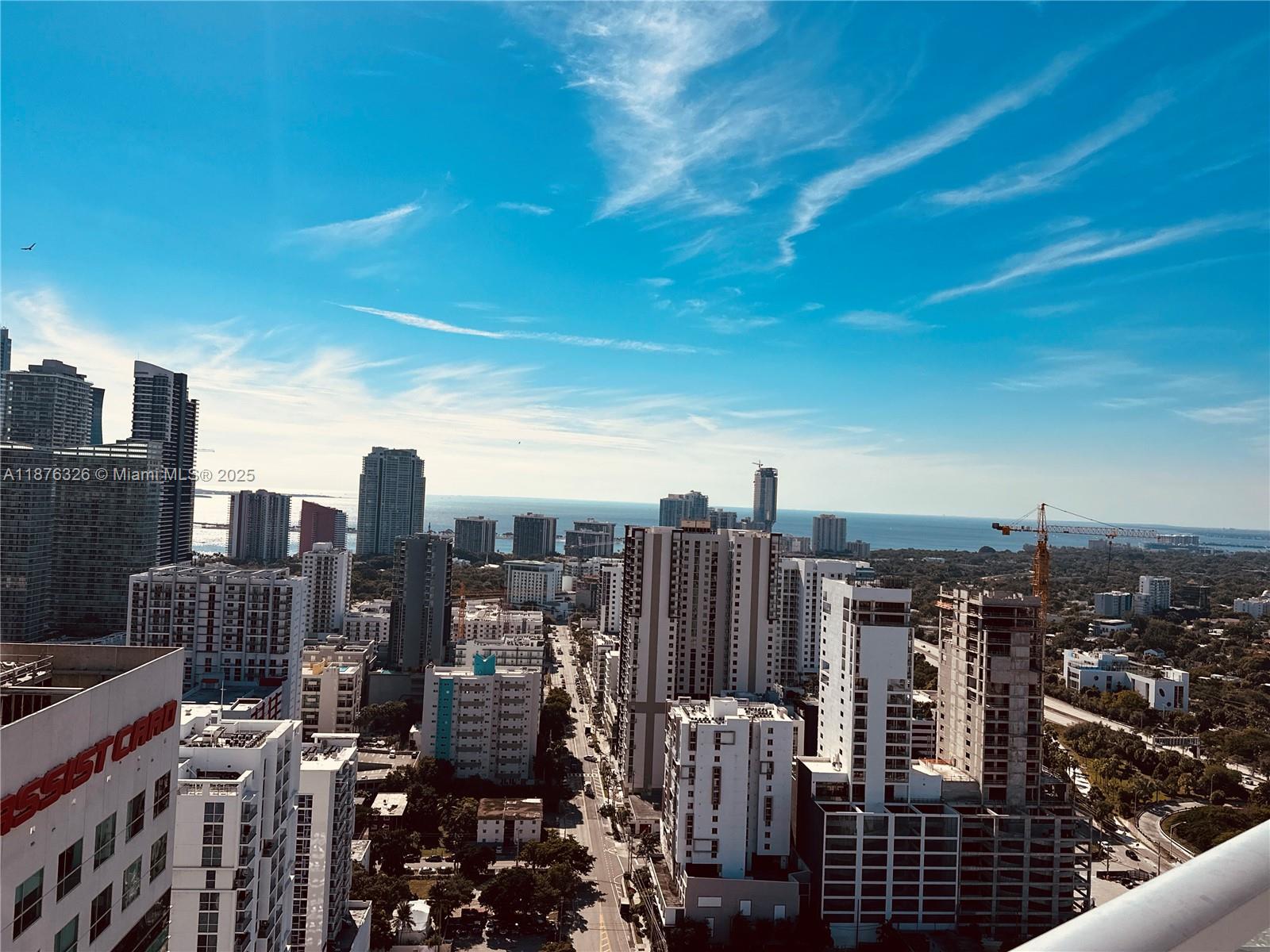 LATITUDE ON THE RIVER CON - Residential