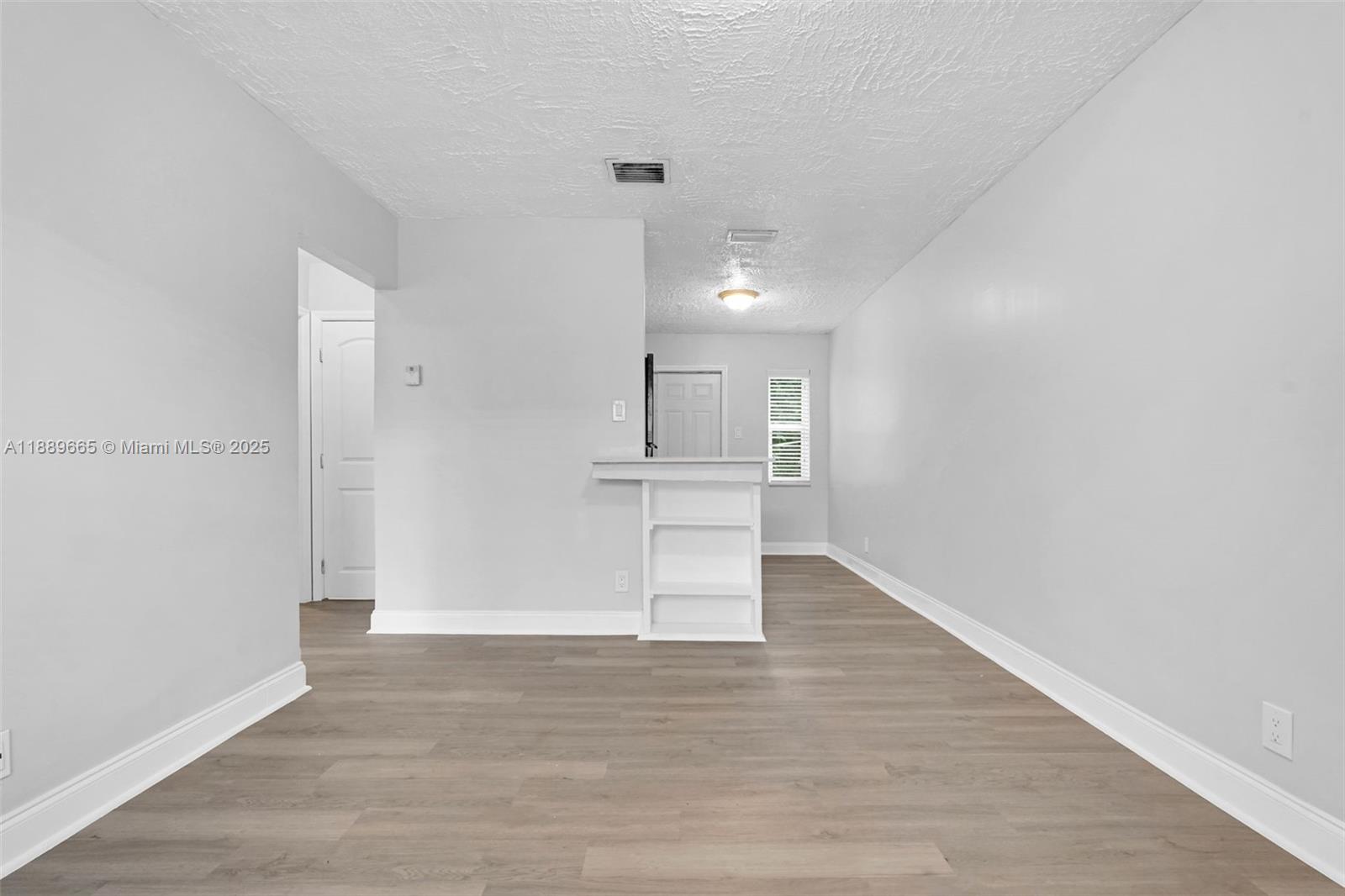 COLLEGE TRACT 2ND ADD - Residential Lease